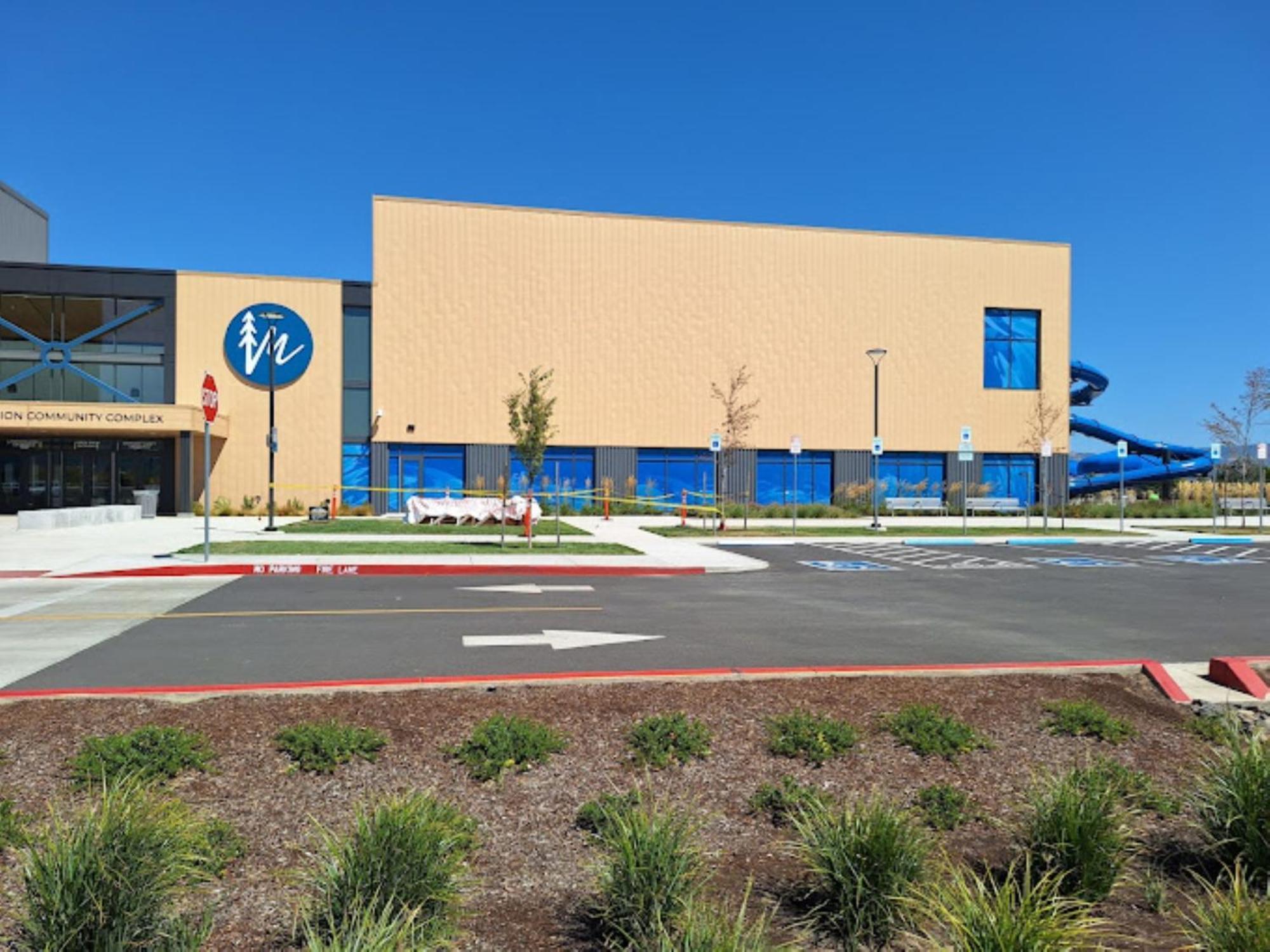 Candlewood Suites Medford By Ihg Esterno foto